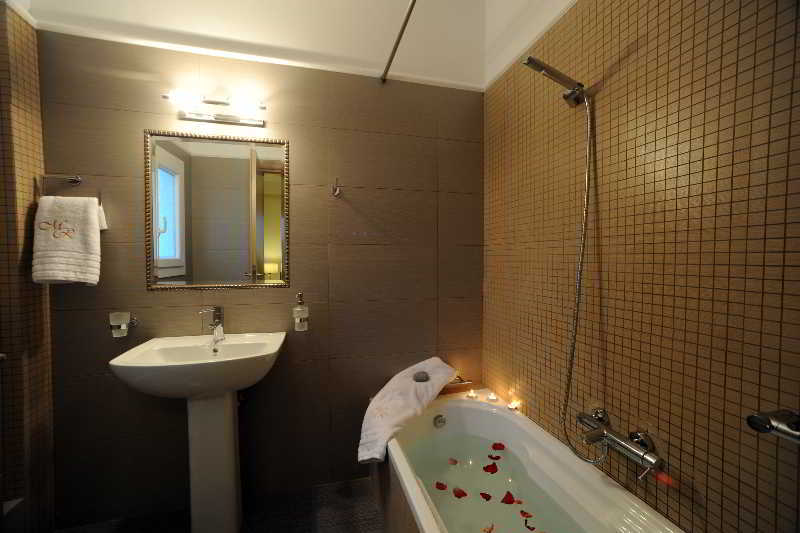 Mamfredas Luxury Resort Planos  Exterior photo
