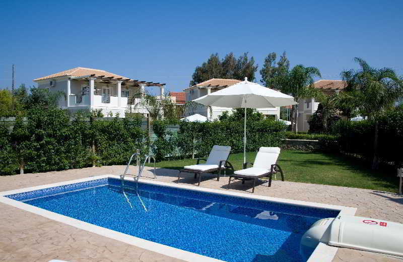 Mamfredas Luxury Resort Planos  Exterior photo