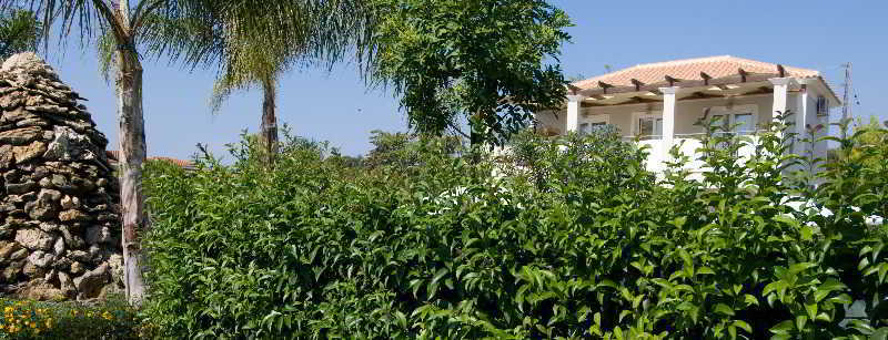 Mamfredas Luxury Resort Planos  Exterior photo