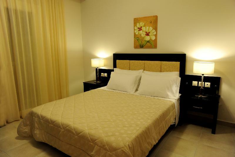 Mamfredas Luxury Resort Planos  Exterior photo